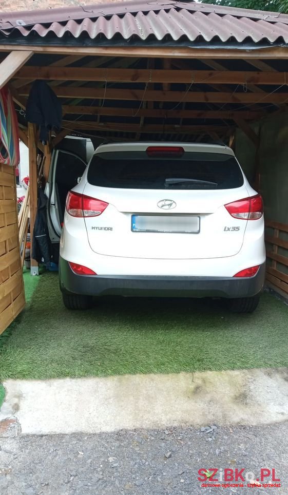 2012' Hyundai ix35 photo #4