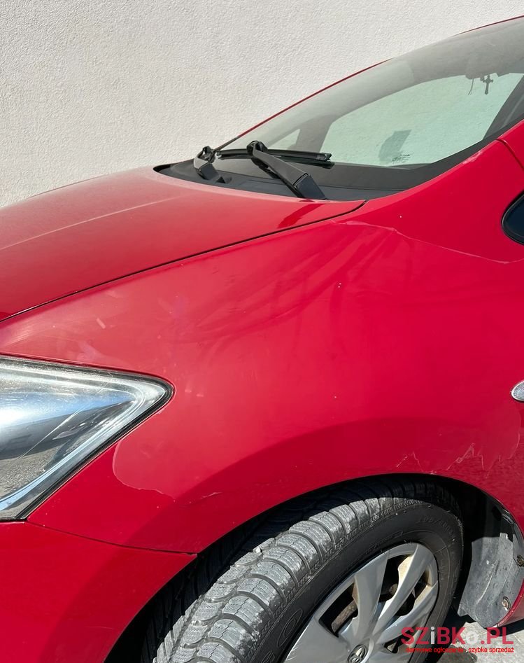 2009' Toyota Auris 1.4 D-4D Luna photo #2