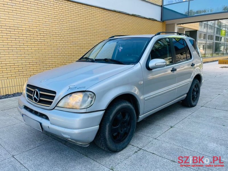 1999' Mercedes-Benz Ml 320 photo #1