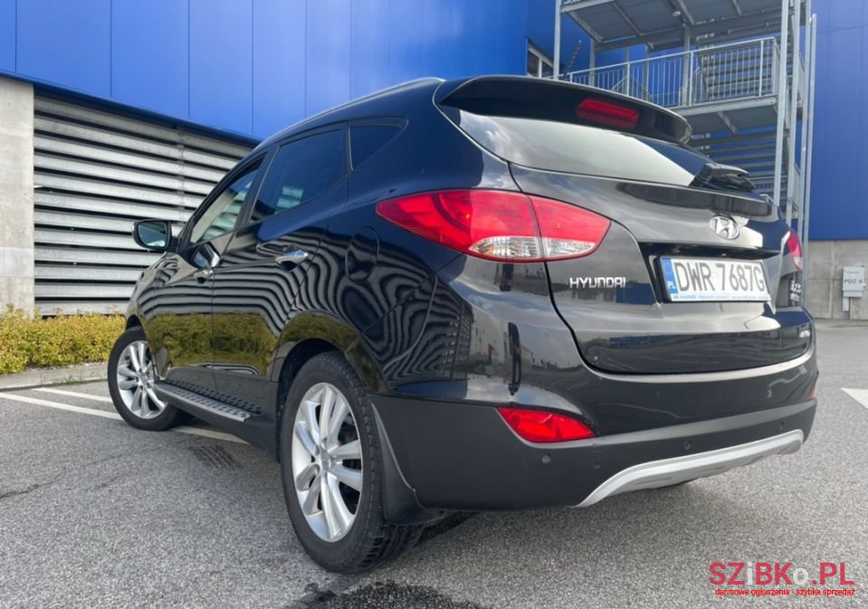 2010' Hyundai ix35 photo #3