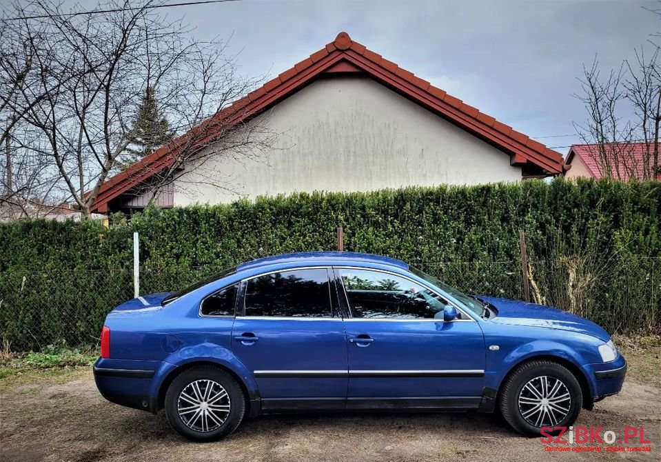 1997' Volkswagen Passat photo #3