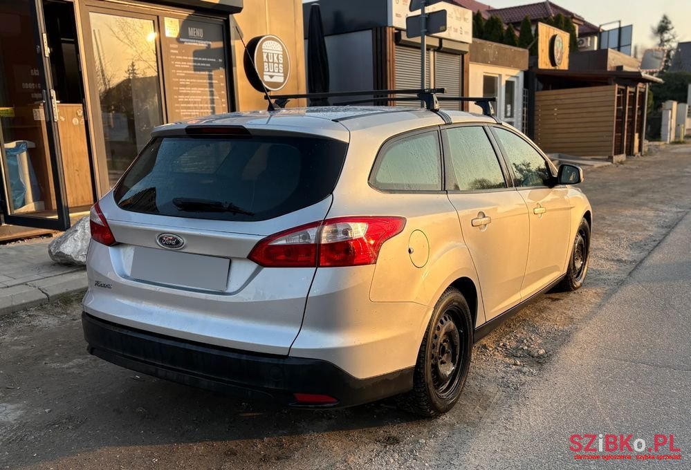 2012' Ford Focus photo #4