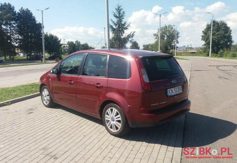 2004' Ford Focus photo #1