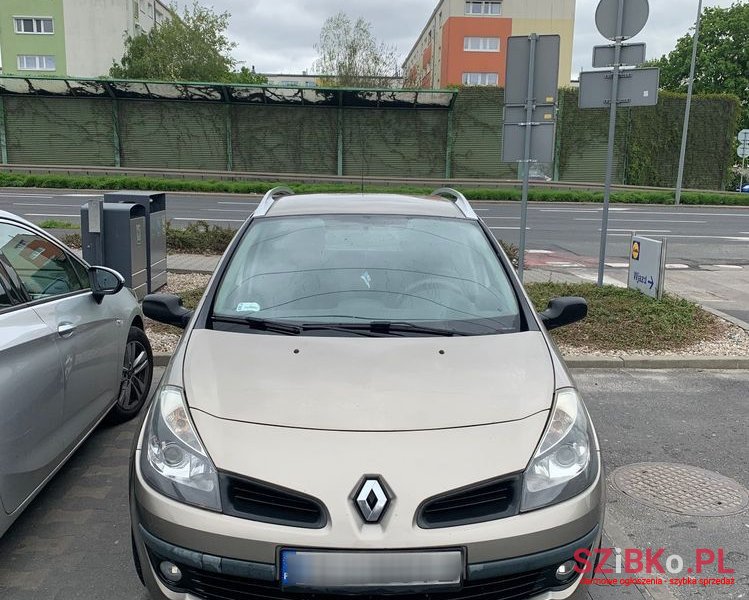 2008' Renault Clio 1.5 Dci Expression photo #1