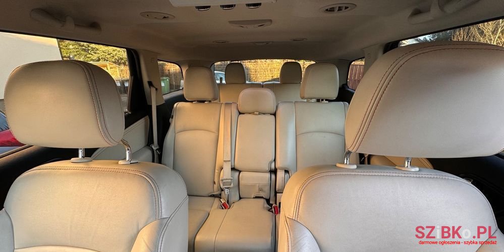 2013' Fiat Freemont photo #6