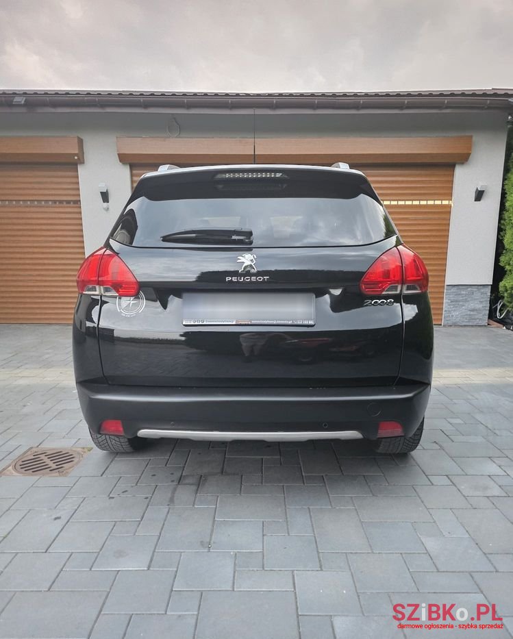 2015' Peugeot 2008 photo #6