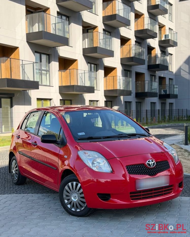 2008' Toyota Yaris 1.3 Sol Premium photo #1