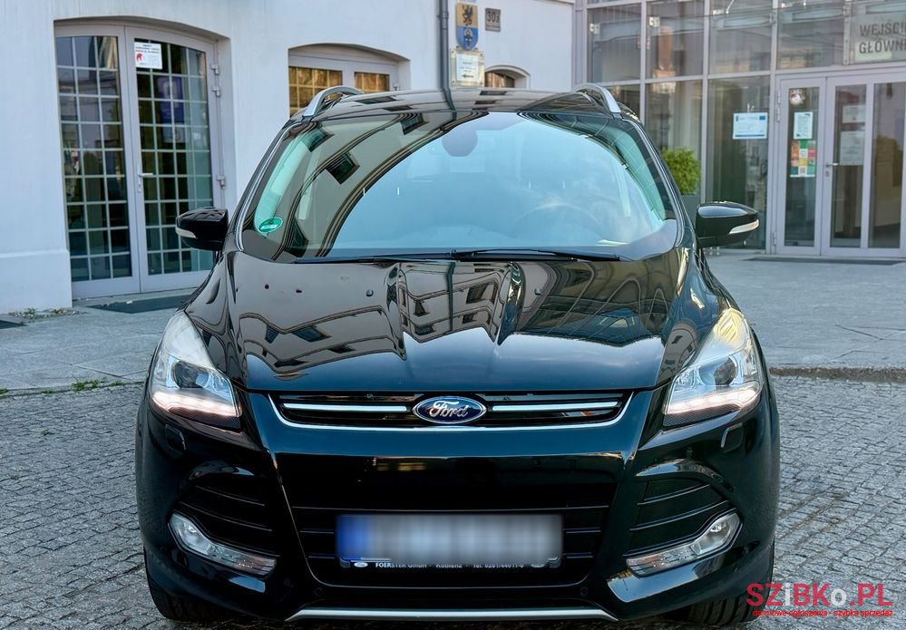 2013' Ford Kuga 2.0 Tdci 4X4 Titanium photo #2