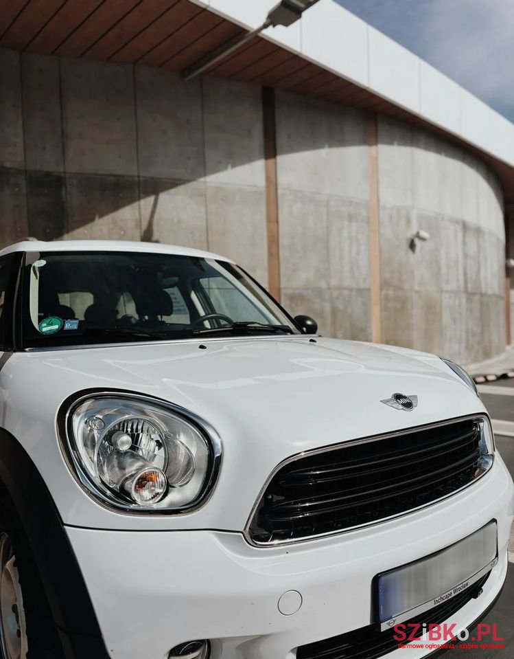 2014' MINI Countryman One photo #5