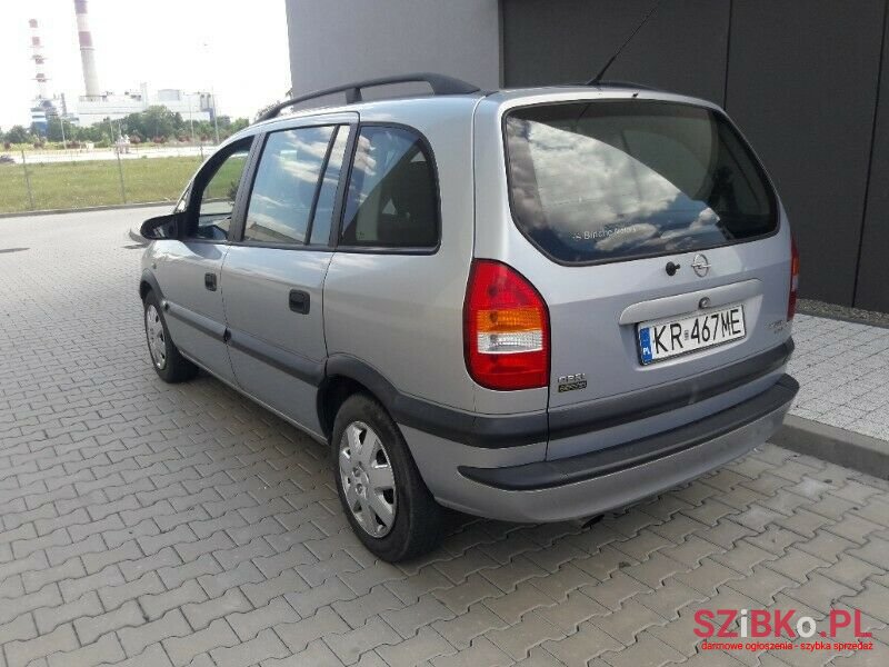 2000' Opel Zafira photo #2