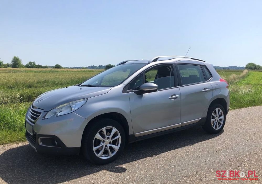 2014' Peugeot 2008 photo #1