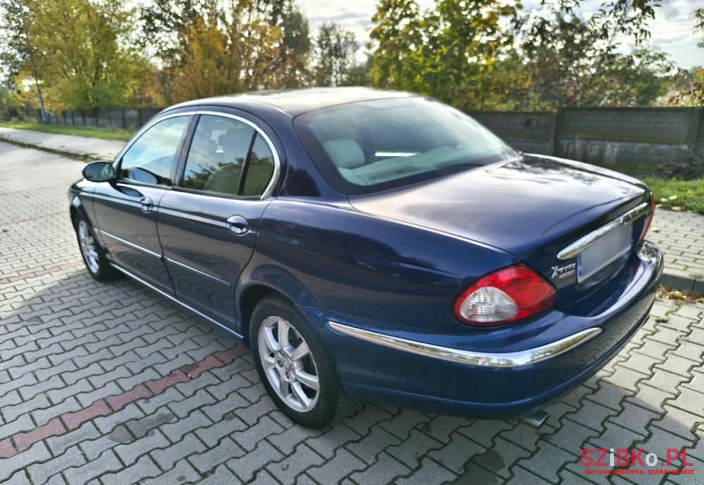 2004' Jaguar X-Type 2.5 High photo #3