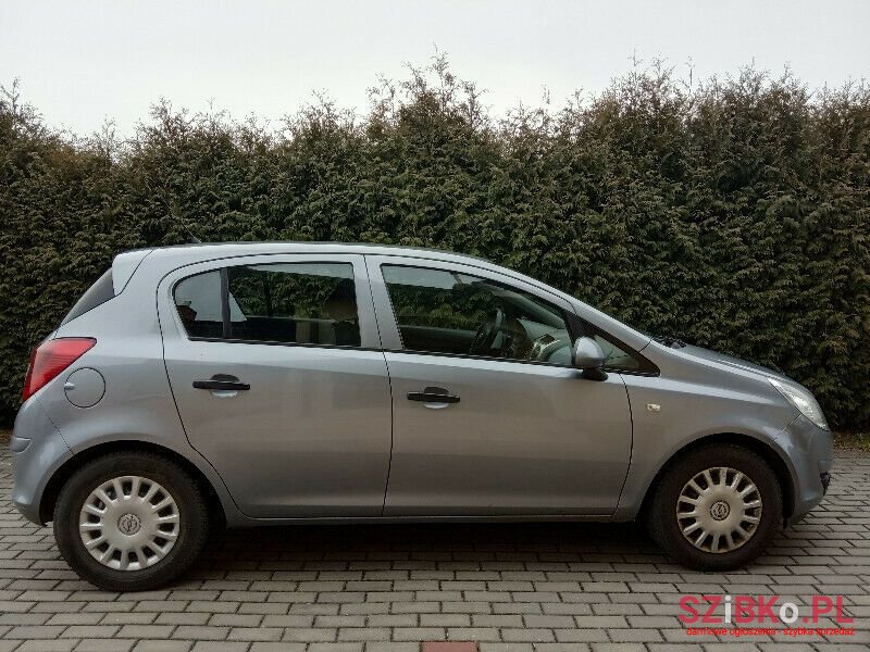 2010' Opel Corsa photo #5