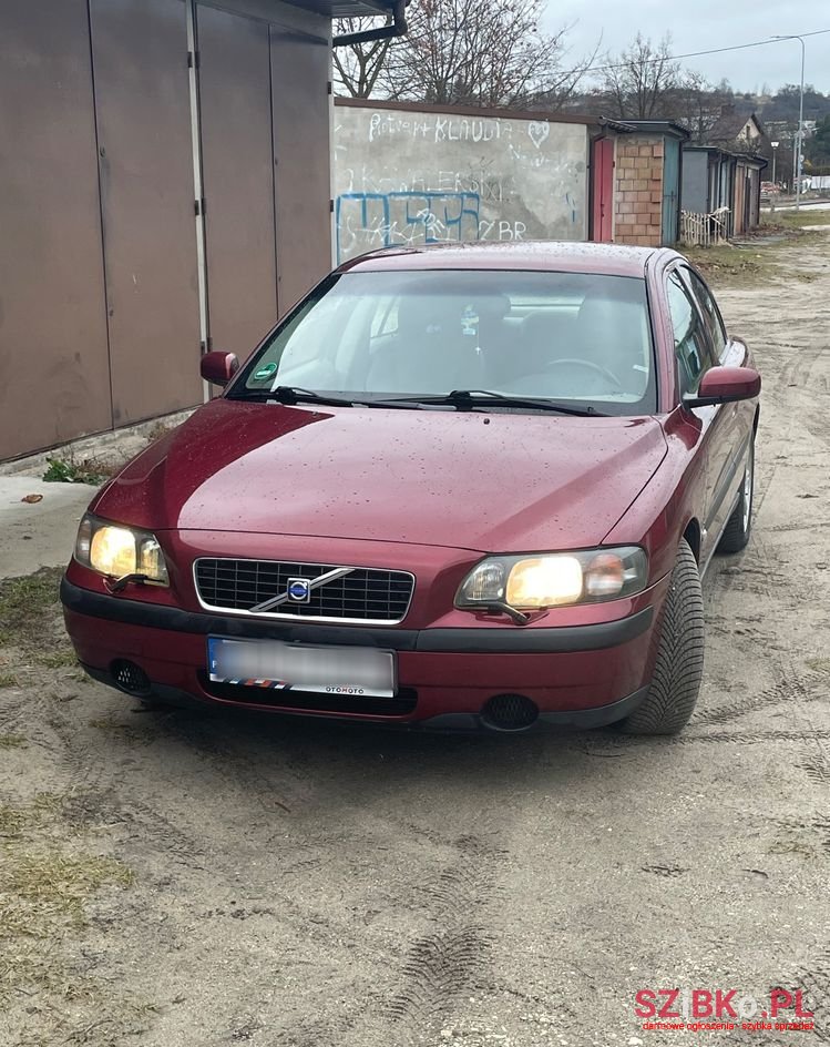 2004' Volvo S60 2.5T Edition photo #1