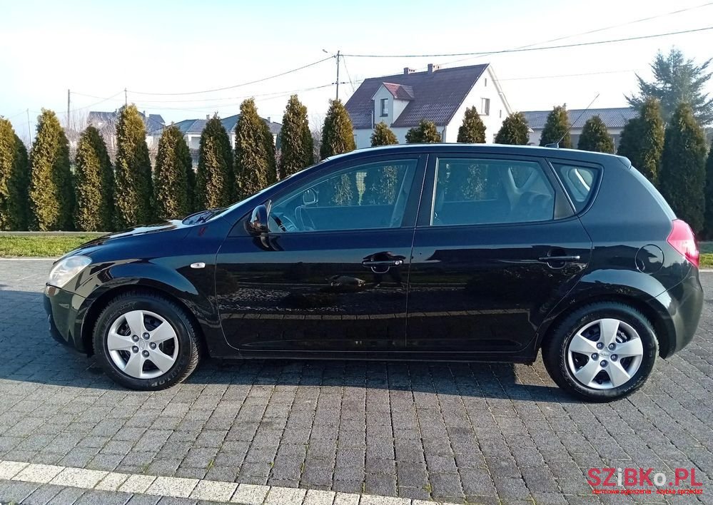 2007' Kia Ceed photo #5