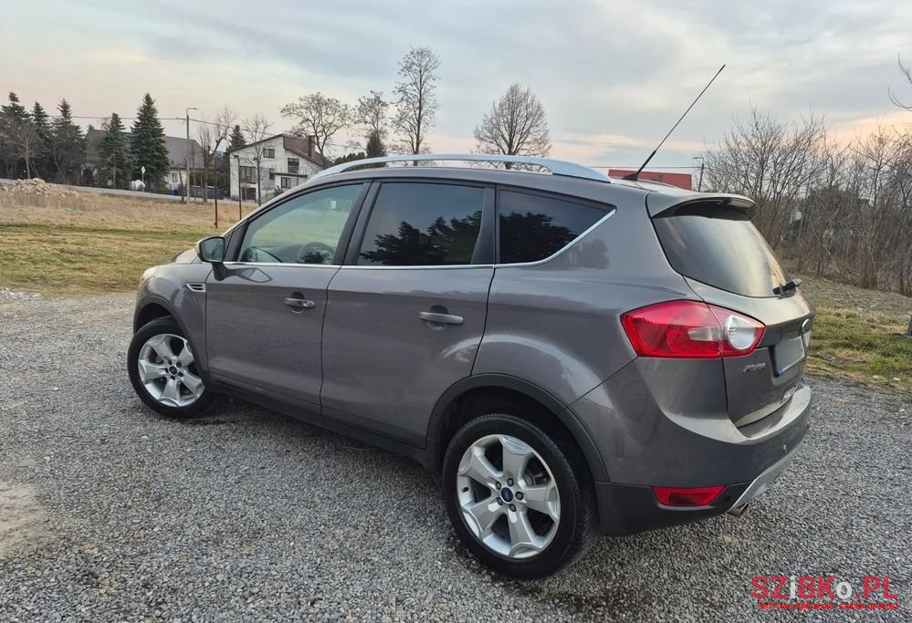 2011' Ford Kuga photo #3