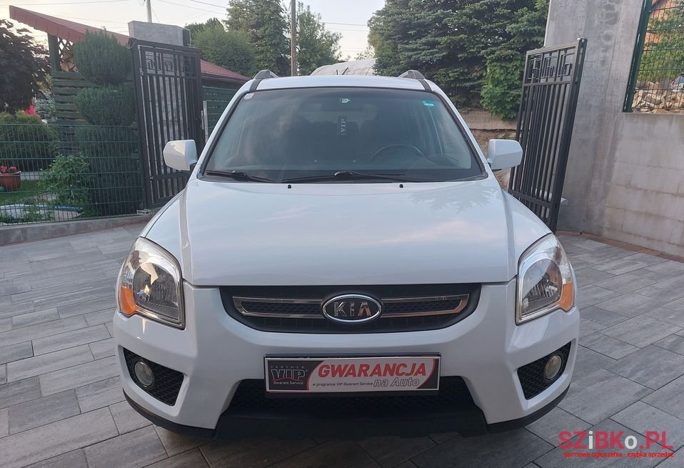 2009' Kia Sportage photo #3