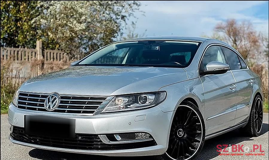 2013' Volkswagen photo #1