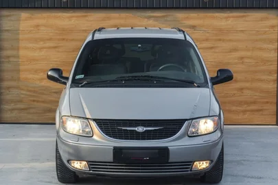 2001' Chrysler Grand Voyager