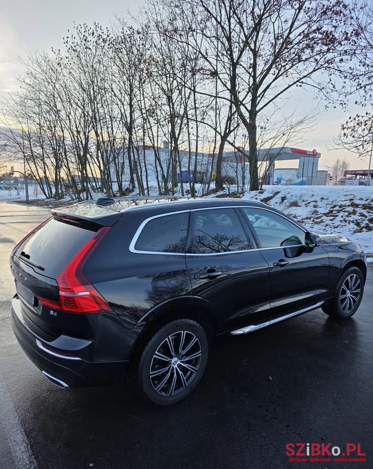 2021' Volvo Xc 60 T4 Inscription photo #4
