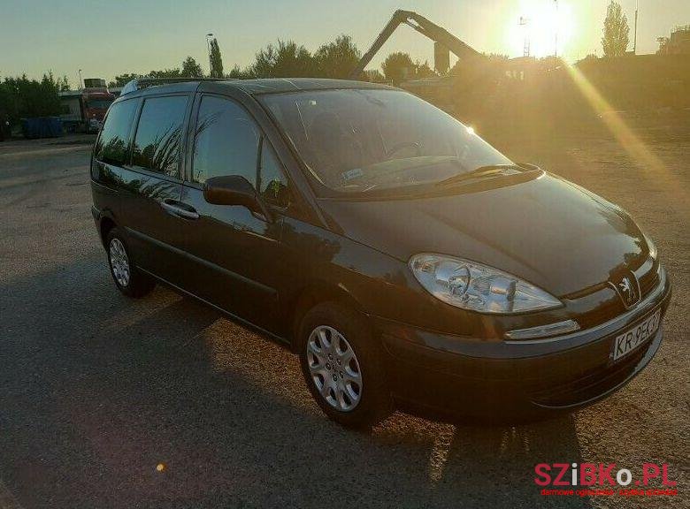 2003' Peugeot 807 photo #1