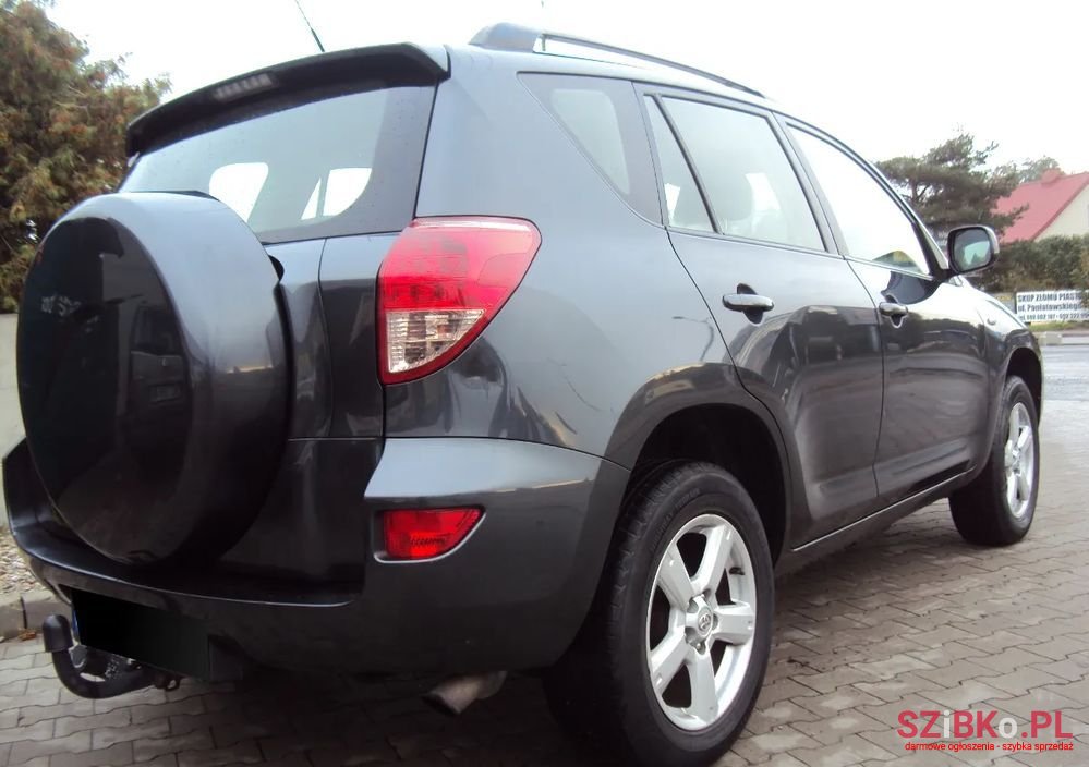 2008' Toyota RAV4 photo #3