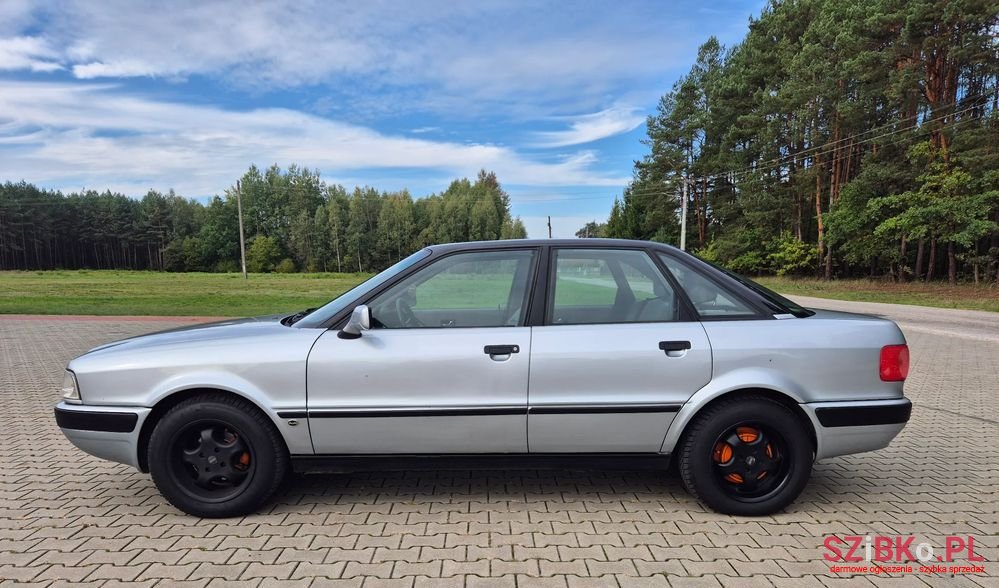 1992' Audi 80 photo #4