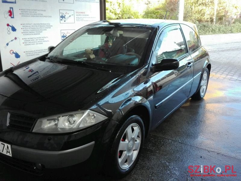 2003' Renault Megane photo #1