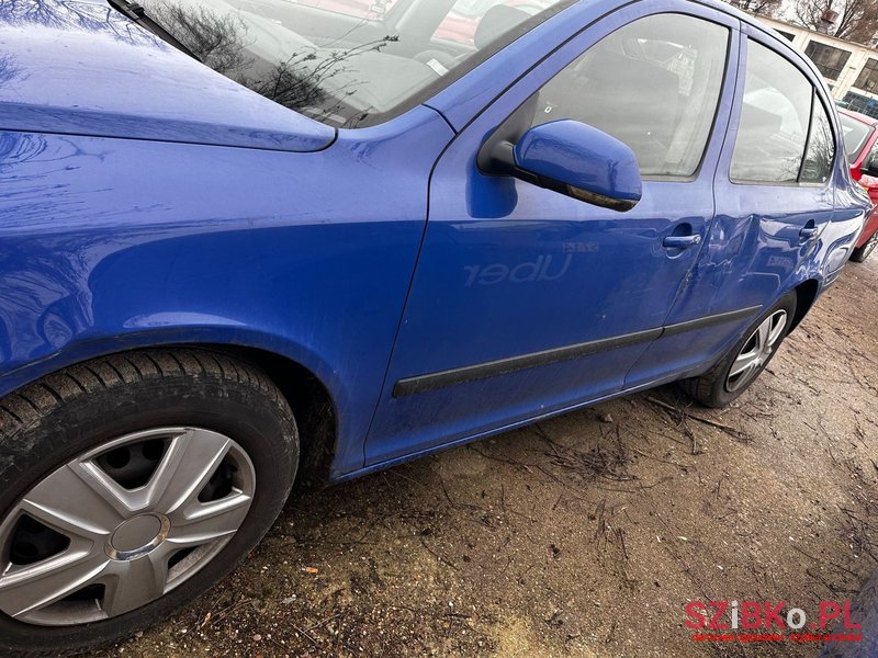 2004' Skoda Octavia photo #2