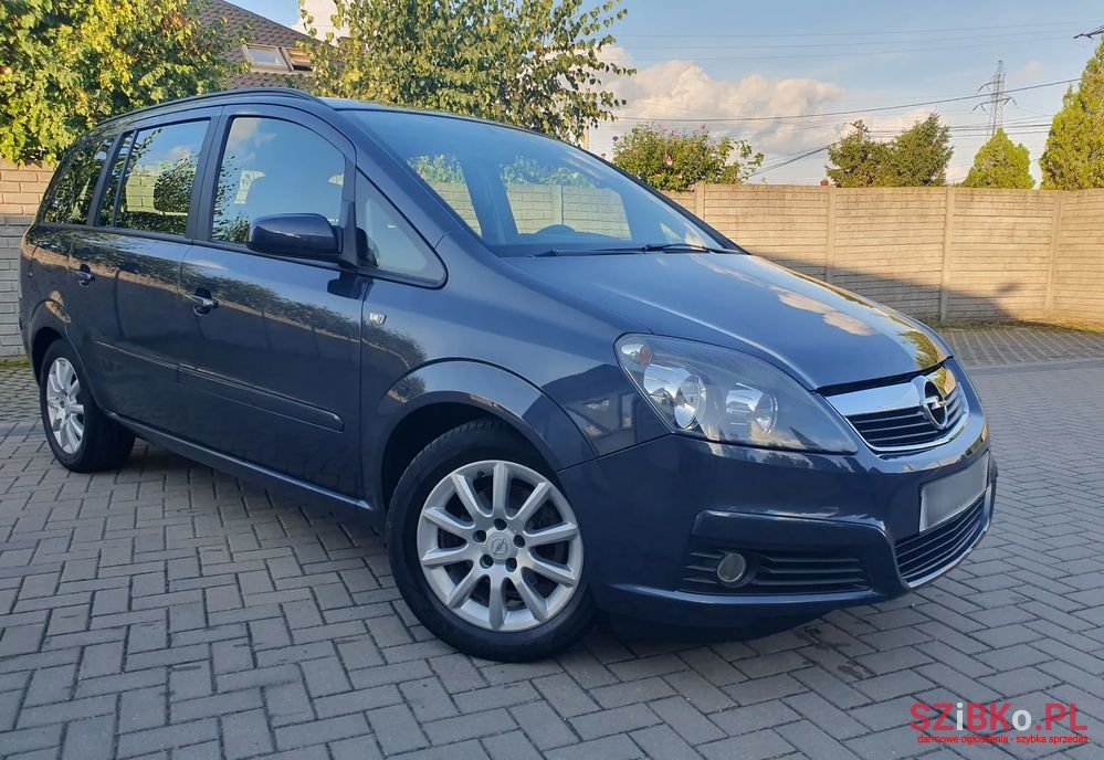 2007' Opel Zafira photo #2
