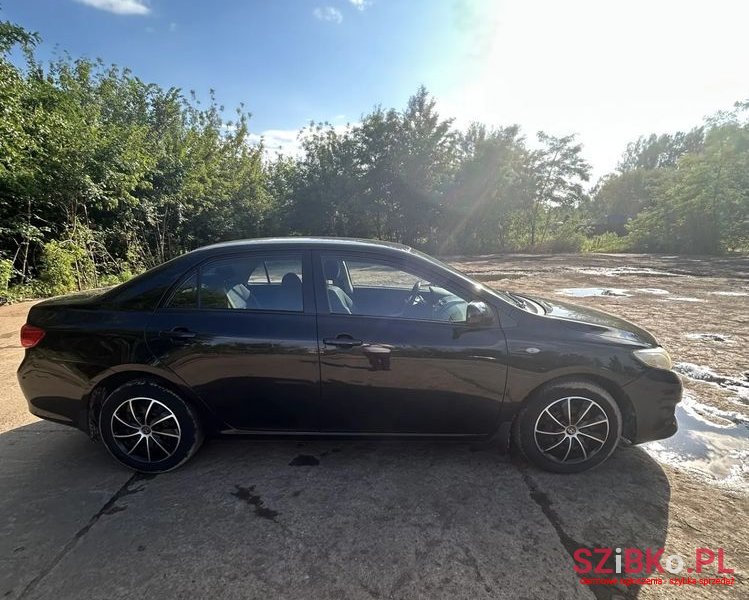 2008' Toyota Corolla photo #5