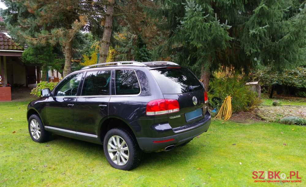 2007' Volkswagen Touareg photo #1