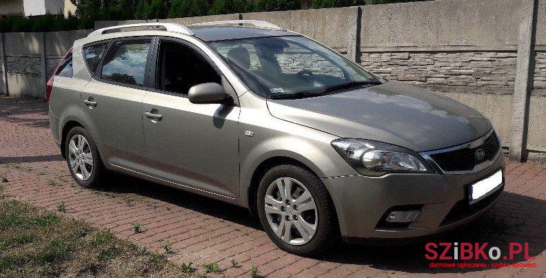 2011' Kia Cee'd photo #2