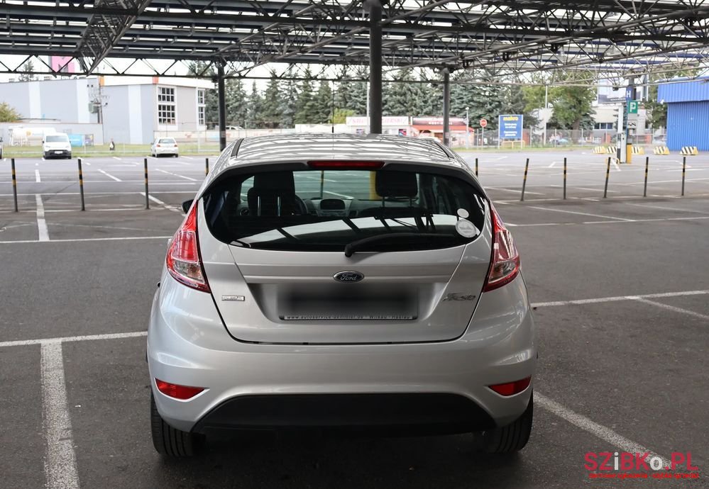 2013' Ford Fiesta photo #4