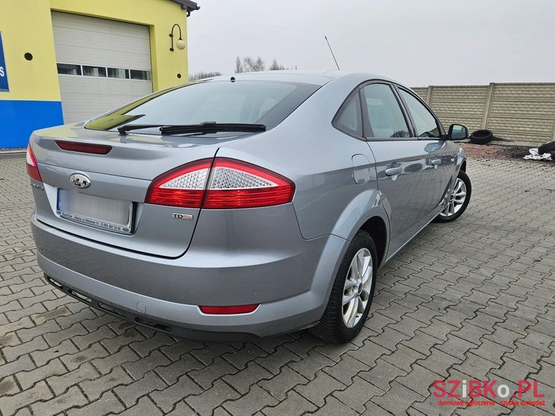 2010' Ford Mondeo photo #6
