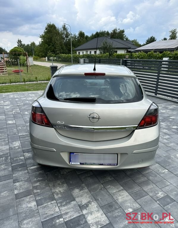 2006' Opel Astra Gtc 1.4 Edition photo #6