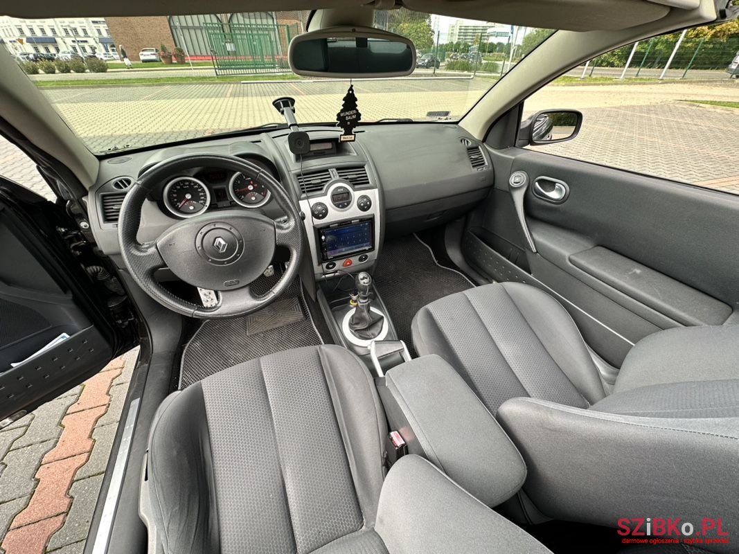 2005' Renault Megane photo #5