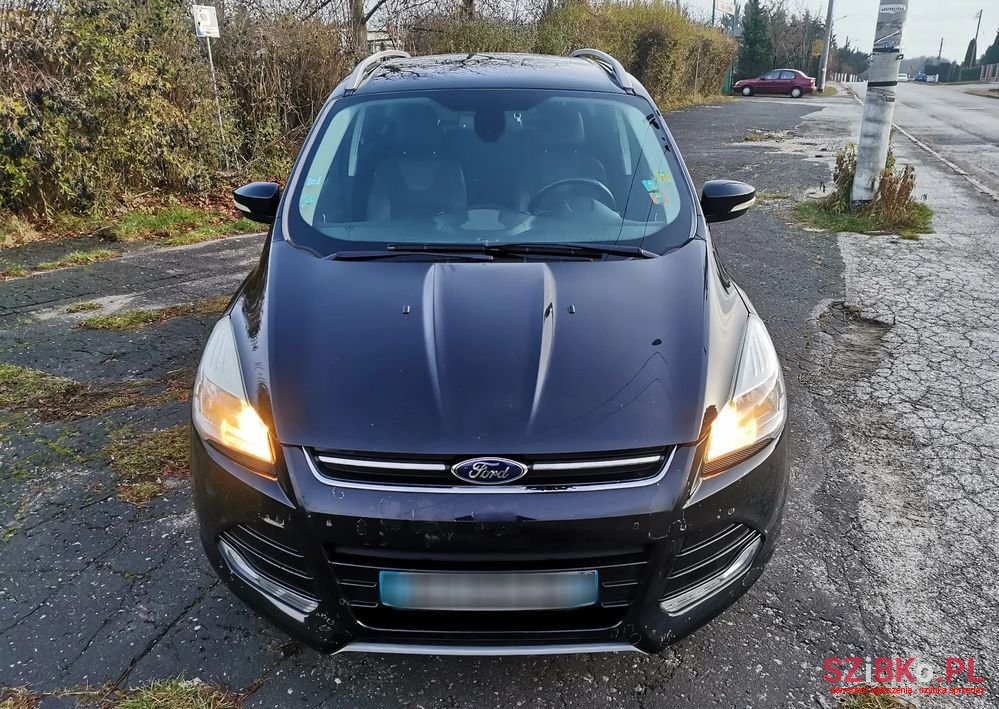 2015' Ford Kuga 2.0 Tdci 2X4 Titanium photo #3