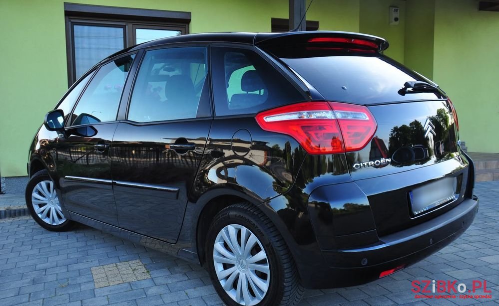 2008' Citroen C4 Picasso photo #4