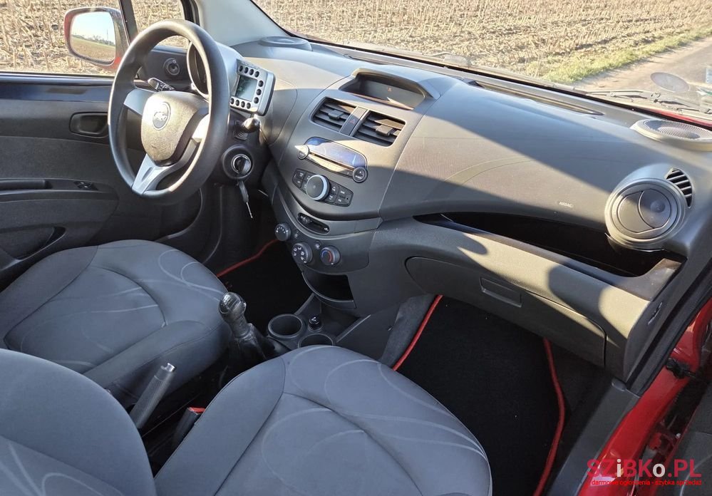 2011' Chevrolet Spark 1.0 Ls photo #5