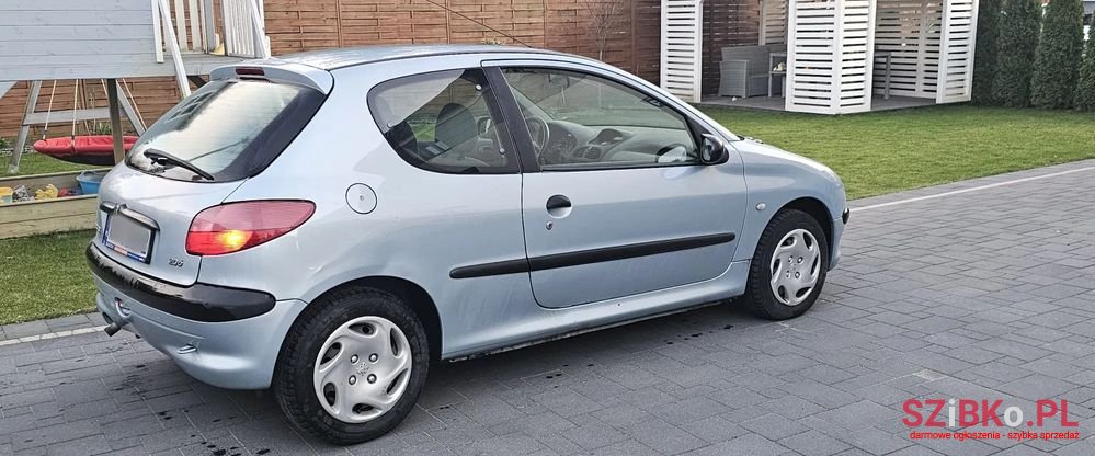 2002' Peugeot 206 1.4 Mistral photo #3