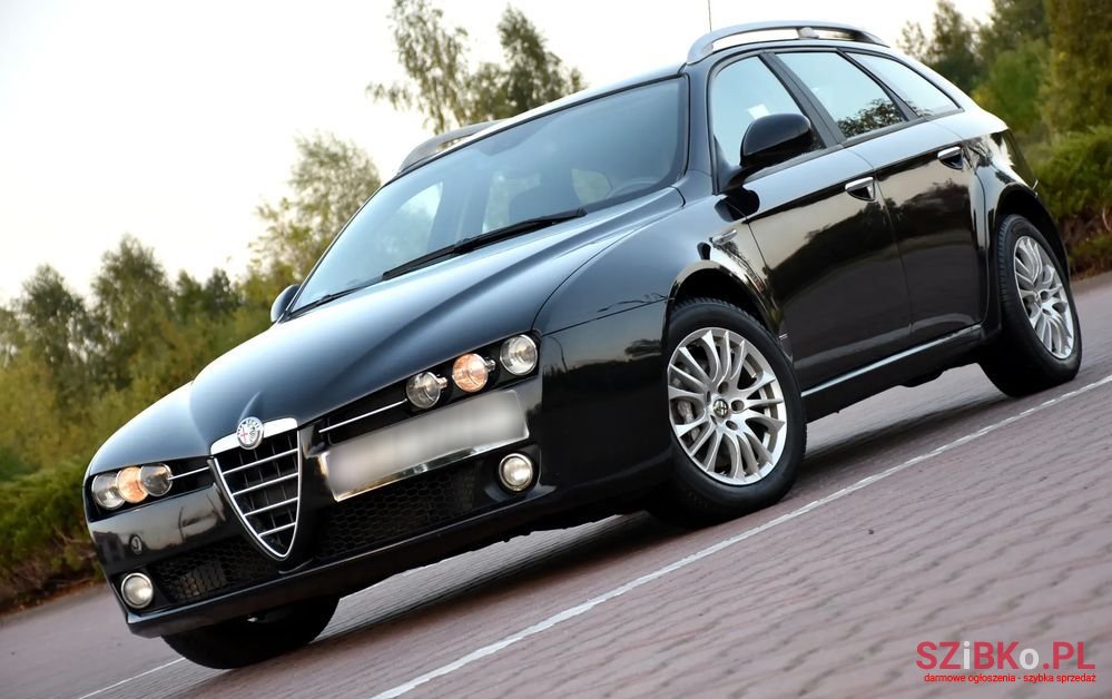 2008' Alfa Romeo 159 photo #1