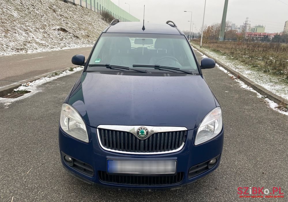 2009' Skoda Roomster 1.2 12V Htp Style photo #3