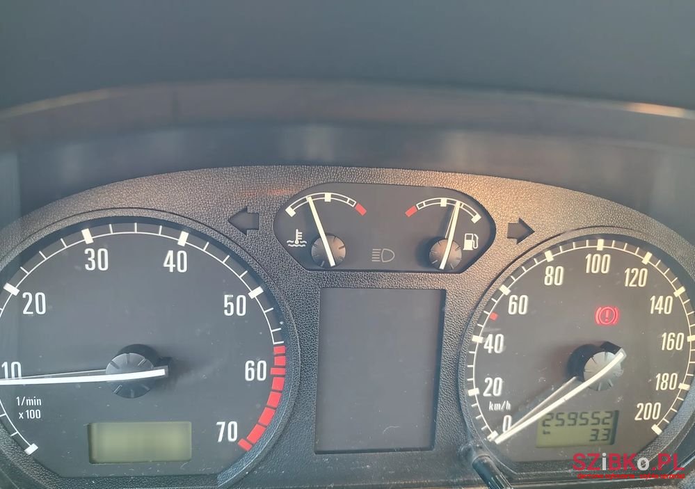 2003' Skoda Fabia photo #4