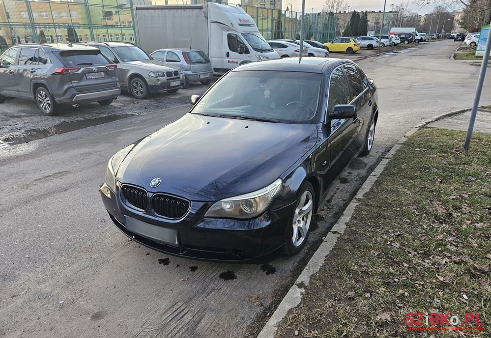 2004' BMW 5 Series photo #1