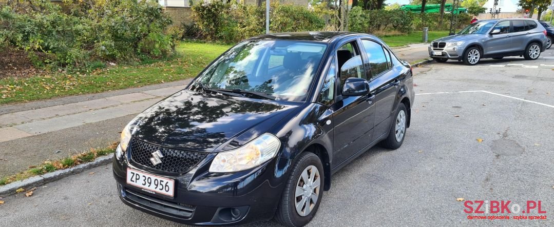 2008' Suzuki SX4 photo #1