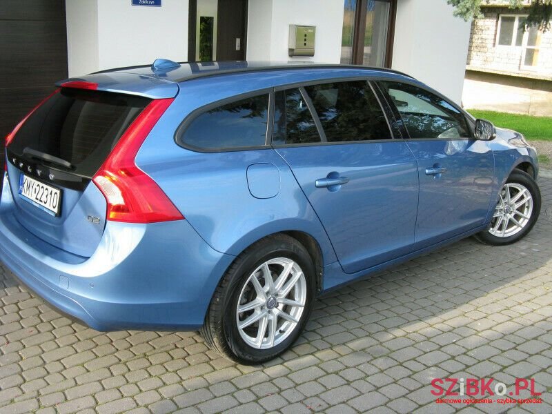 2015' Volvo V60 photo #4