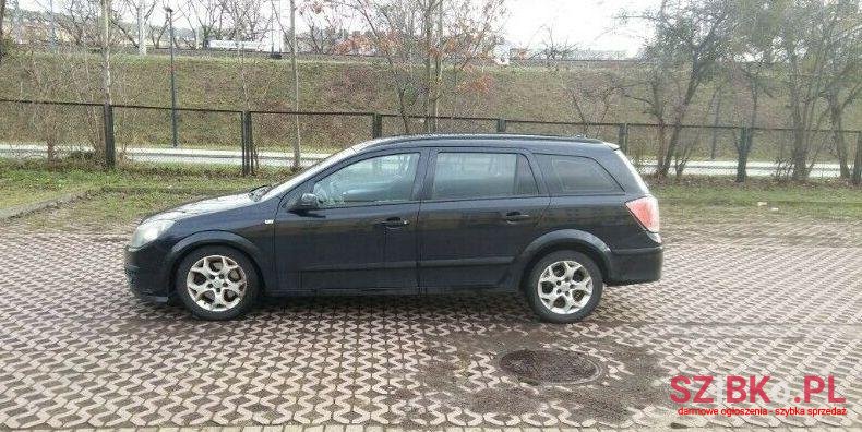 2006' Opel Astra photo #1