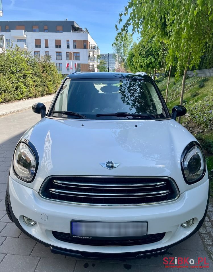 2012' MINI Countryman Cooper D photo #3