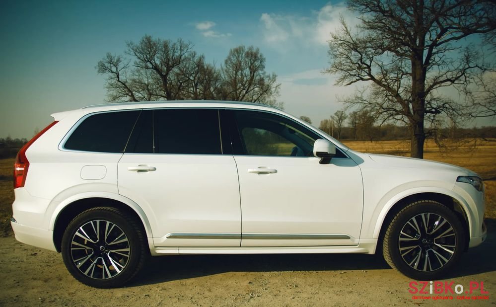 2024' Volvo Xc 90 photo #1